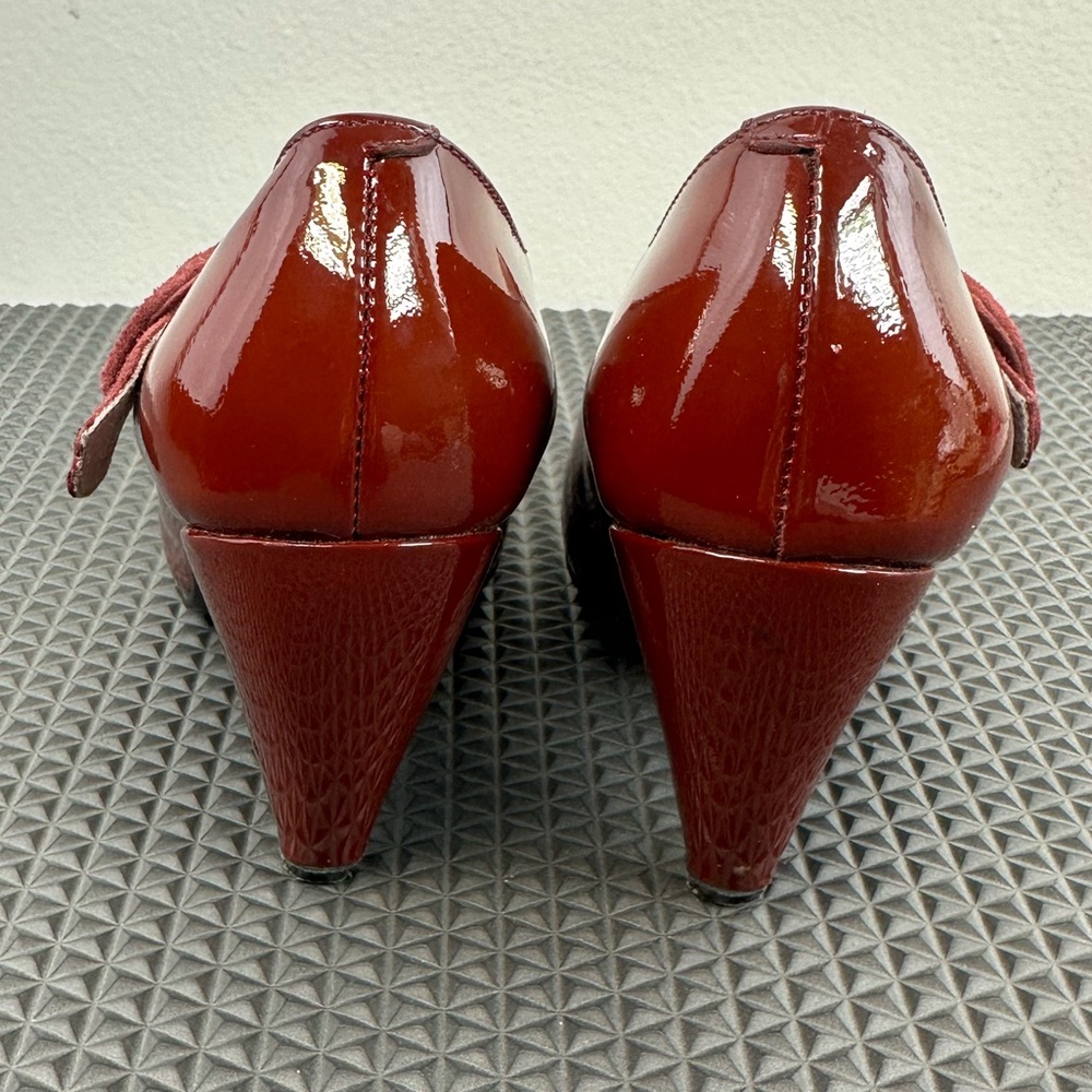 Carmelletes Wine Red Patent Leather Suede Mary Janes Heels Dancing Shoes, Sz 5 - Picture 6 of 12